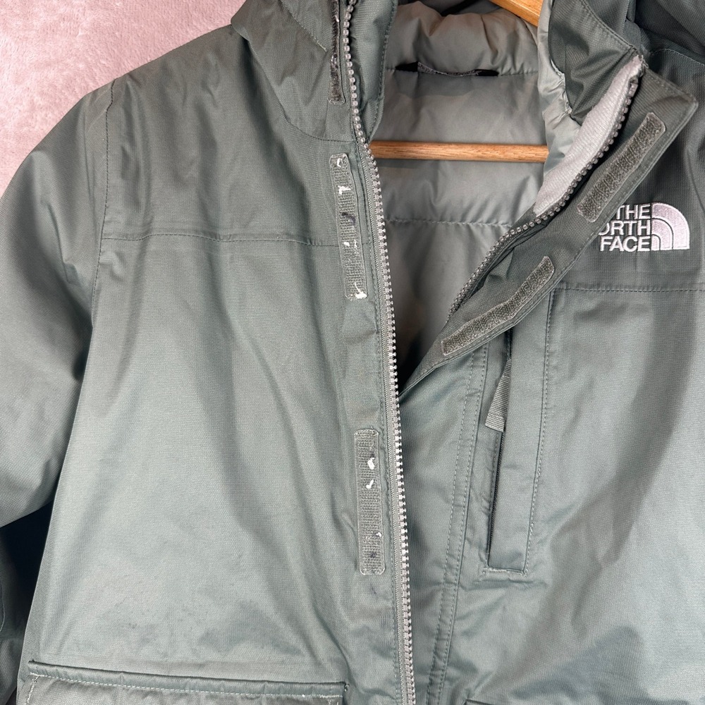 The North Face Girls DryVent 550 Down Parka Jacket Green NF0A4TJZ Large 14/16 - Picture 12 of 15